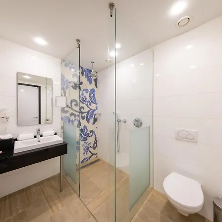 Van Der Valk Hotel Schiphol-3