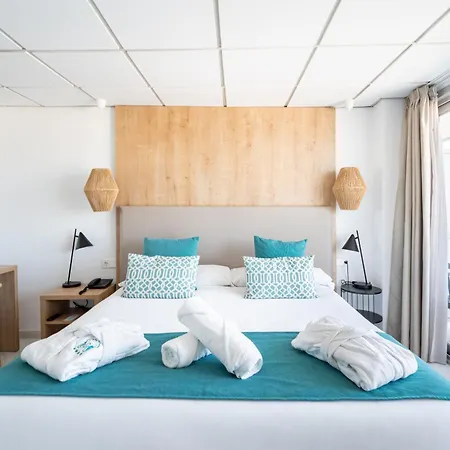 Bahia De Alcudia Hotel & Spa-2