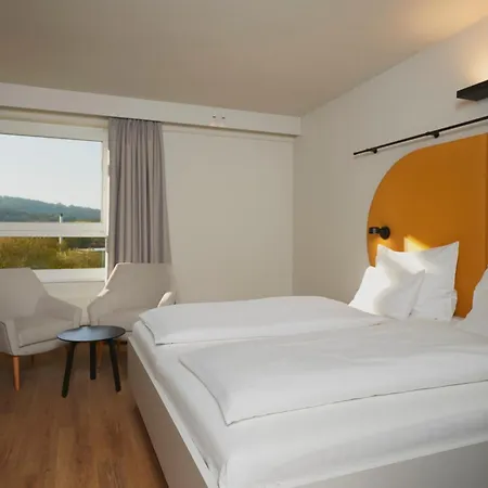 H2O Hotel-2
