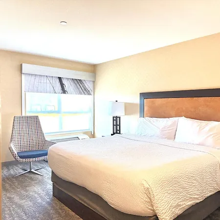 Holiday Inn Express & Suites Riverport Richmond By Ihg-3