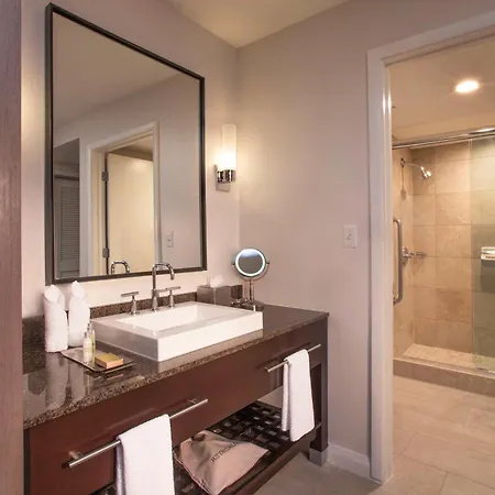 Doubletree Resort By Hilton Hollywood Beach-2