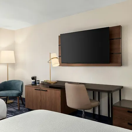 Fairfield Inn & Suites Indianapolis Airport-2