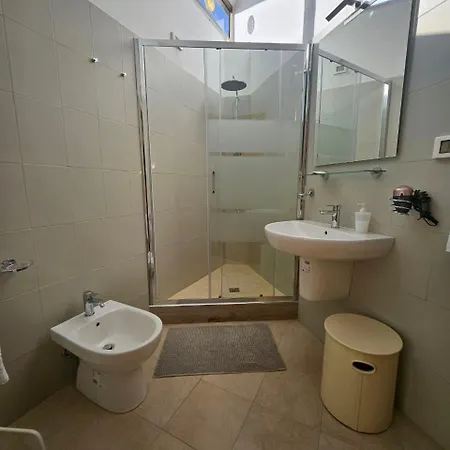 Albergo Nyers-2