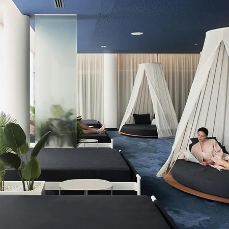 Falkensteiner Hotel & Spa Jesolo-3