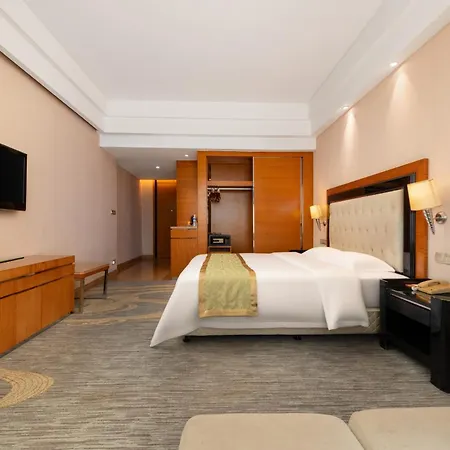 Elong Me Hotel-3