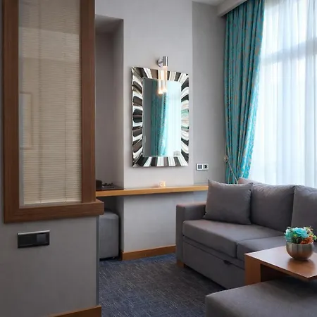 Hotel Momento Golden Horn-3