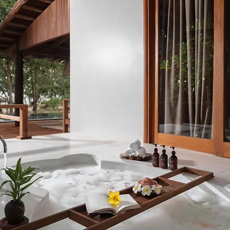 Green Bay Phu Quoc Resort & Spa-3
