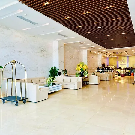 Yarra Ocean Suites Danang-2