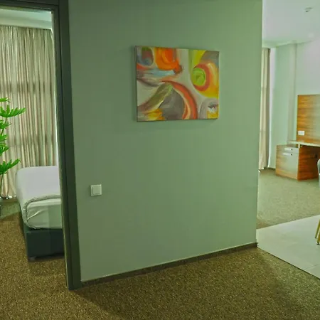 Green Tower Hotel-2