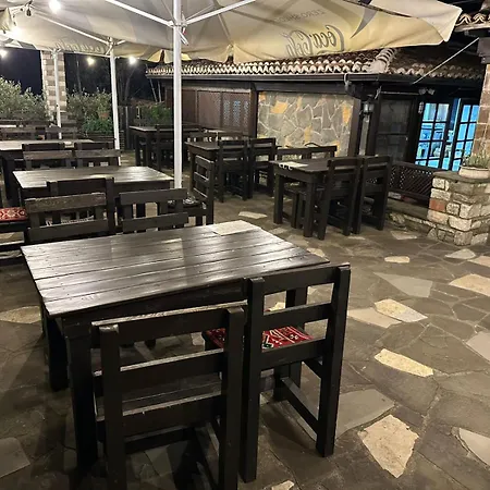 Guest House Iljesa-3