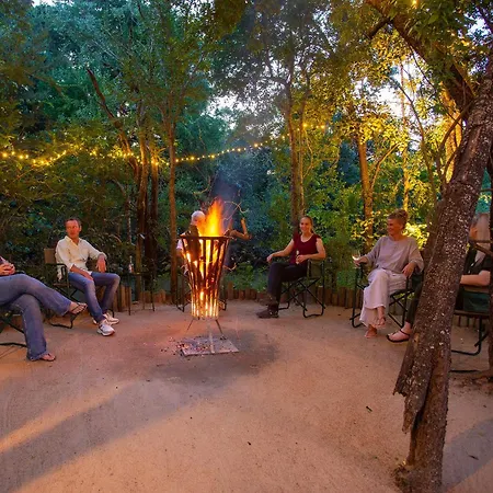 Kingfisher Creek Safari Lodge-2