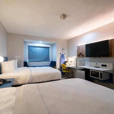 Microtel Inn & Suites By Wyndham Columbia-2