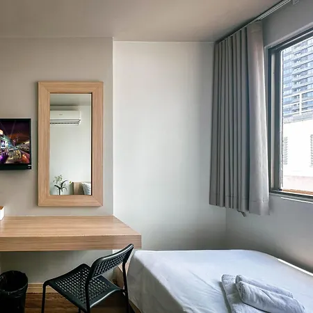 G Boutique Silom Hotel-3