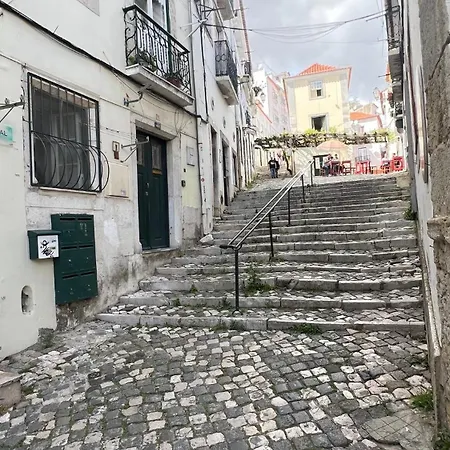 Alfama Apartments Sao Crispim-2