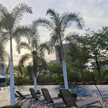 Gift City Club, A Member Of Radisson Individuals-2