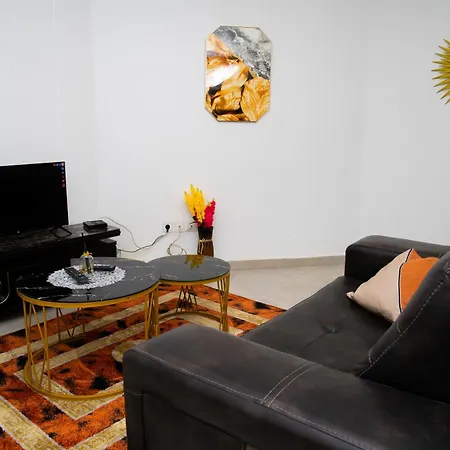 Martha House New Bell Douala-2