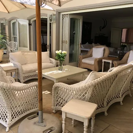 Constantia Valley Lodge-2