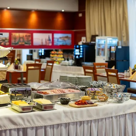 City Home Budapest-3