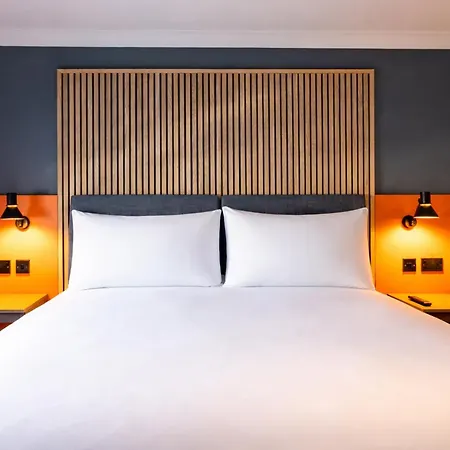 Village Hotel Leeds South-3