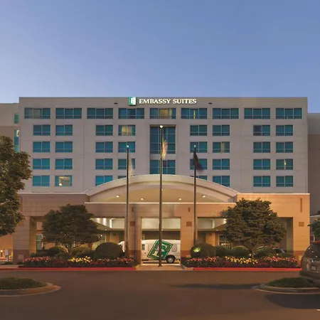Embassy Suites By Hilton Portland Airport-2