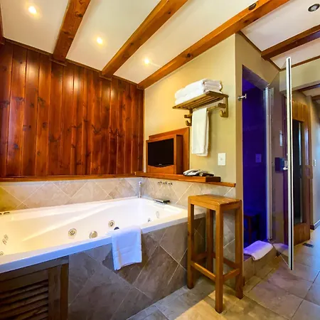 Charming Residences & Suites With Private Spa-3