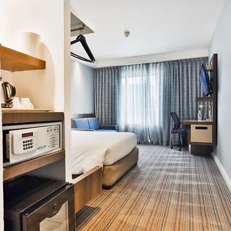 Holiday Inn Express Durban - Umhlanga By Ihg-2