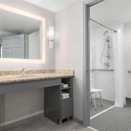 Homewood Suites Williamsburg-3