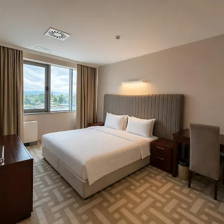 Arena Hotel Kur-2