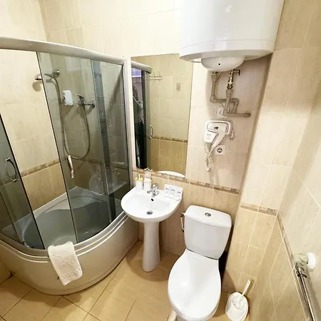 Uman Hotel-3