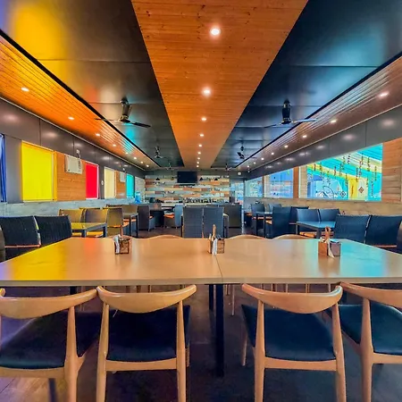 Zip By Spree Hotels Grand Legacy Prime - Gms Road Dehradun-3