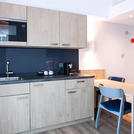 Holiday Inn Express & Suites - Basel - Allschwil By Ihg-3
