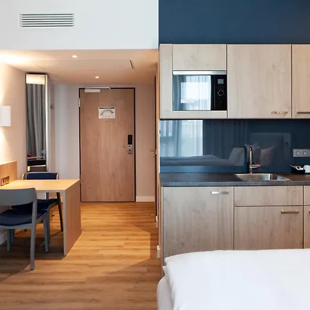 Holiday Inn Express & Suites - Basel - Allschwil By Ihg-2