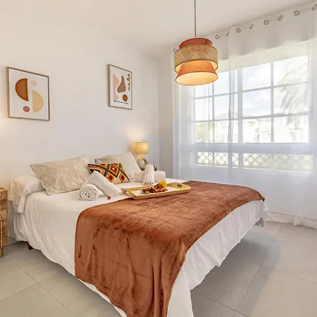 Golf Valley 3Br With 9 Pools And Rooftop Bbq-3