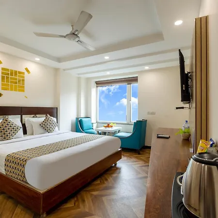 Hotel Neu Villa, City Centre - Near Connaught Place & Ndls Station-2