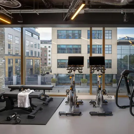 Moxy Dublin Docklands-3