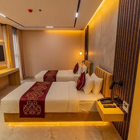 Monsoon Courtyard Luxury Hotel-2