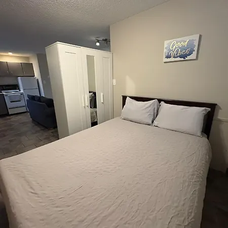 Renovated Studio With Modern And Farmhouse Decor 8-3