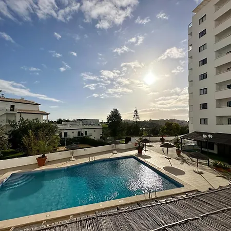 Albufeira Olympics 1Br Apartment With Pool & Balcony, By Hopstays-3