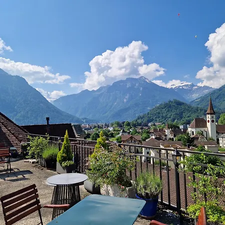 Carlton-Europe Vintage Adults Hotel-3
