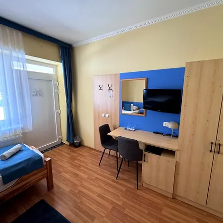 Hotel Viktoria-3
