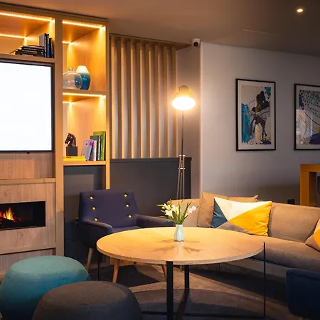 Holiday Inn Express Cheltenham Town Centre By Ihg-3