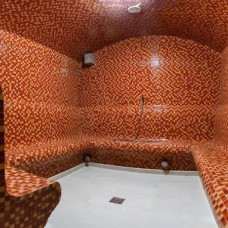 Hotel Moldova-2