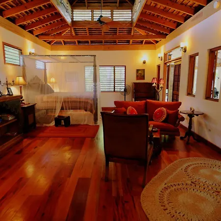 Tingalaya'S Retreat-2