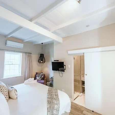 Macaron Boutique Guest House-3