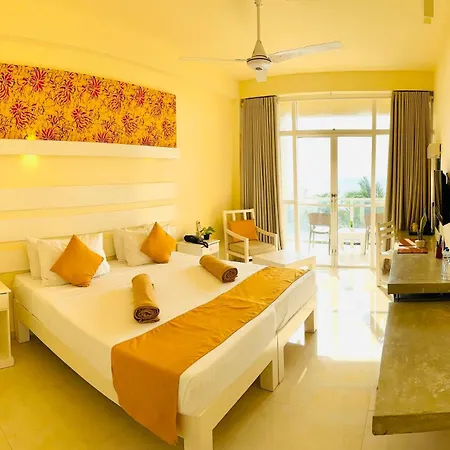 Beacon Beach Hotel Negombo-2