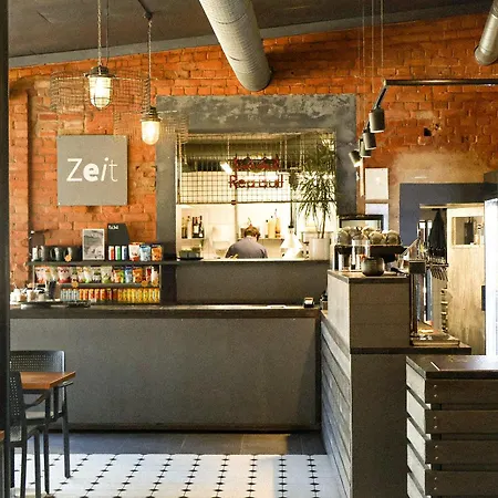 Zeit Hotel-2