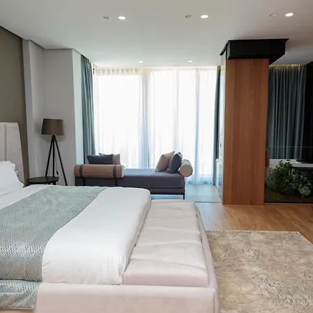 Ames Hotel & Spa-2