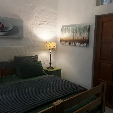 The Farmhouse B&B-3