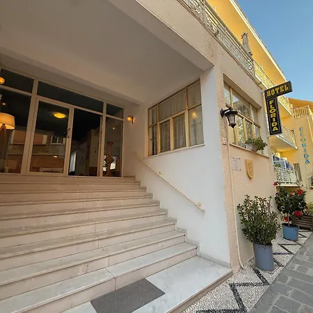 Florida Hotel & Apartments - Adults Only-3