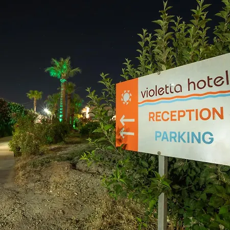 Violetta Hotel-3